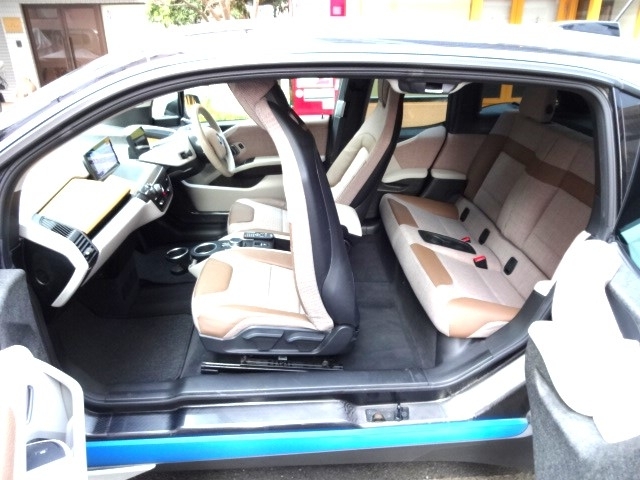 BMW ｉ３ ロッジ レンジ・エクステンダー装着車 269.0万円 令和元年(2019年) 東京都 中古車 - 価格.com