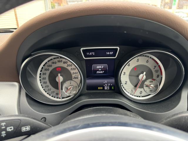 車両画像12