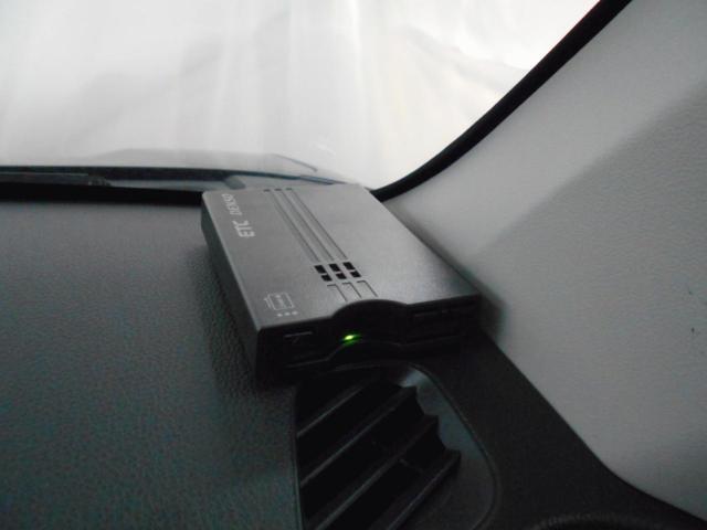 車両画像30