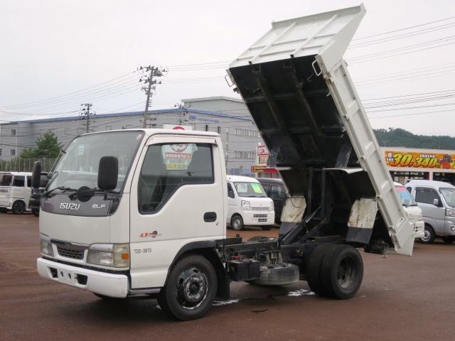 エルフ　ダンプ　２ＷＤ　２ｔ　フロア５ＭＴ