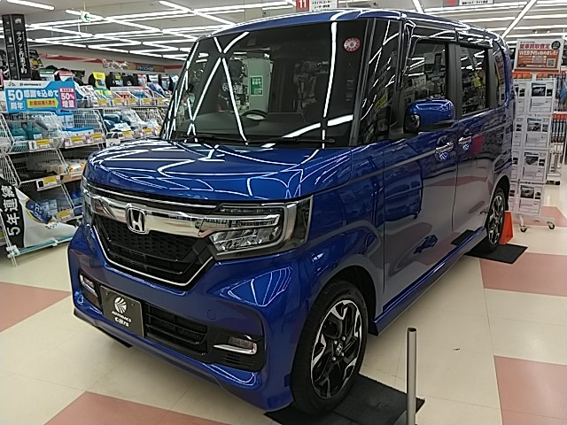 Ｎ　ＢＯＸ　カスタム　４ＷＤ　カスタム Ｇ・ＥＸ ターボ Ｈｏｎｄａ 