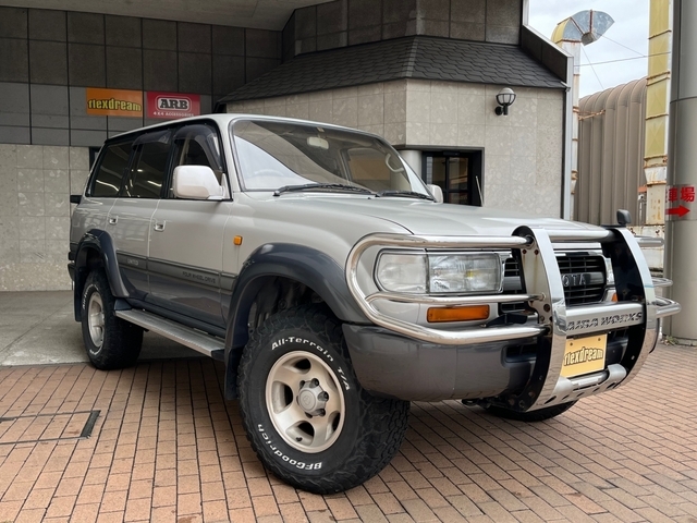 ランドクルーザーバン　８０　ＶＸ　Ｌｔｄ