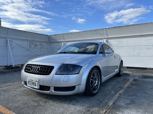 ＴＴ　クーペ　１．８Ｔ