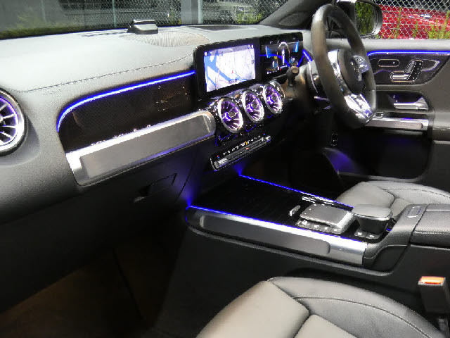 車両画像2