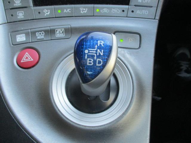 車両画像30