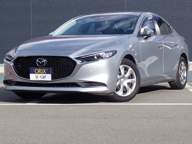 ＭＡＺＤＡ３　セダン　１５Ｃ