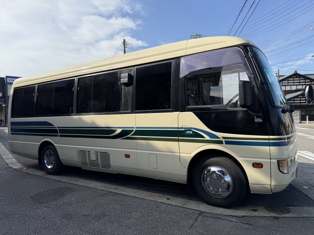 車両画像24
