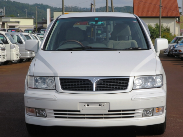 シャリオグランディス ４ＷＤ 平成14年（2002年） 6.4万km 山形県長井市 | 中古車のオークネット.jp