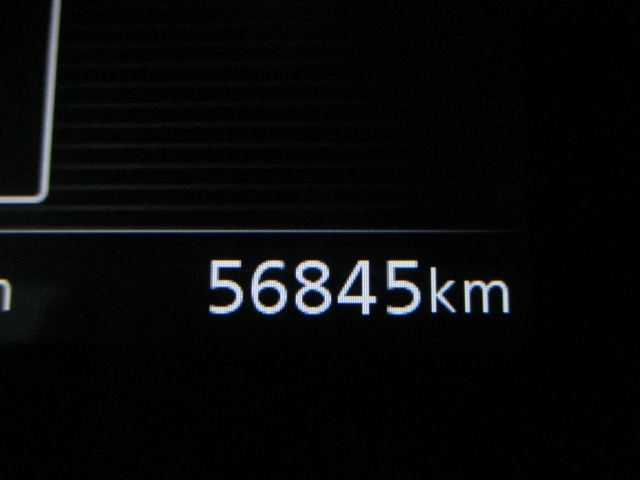 車両画像30