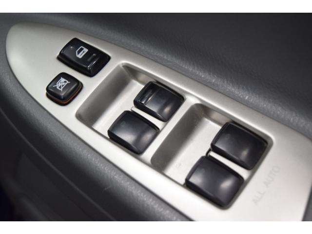 ヴォクシー 平成17年(2005年) 4.8万km 千葉県柏市 | 中古車の ヴォクシー 平成17年(2005年) 4.8万km 千葉県柏市 | 中古車の