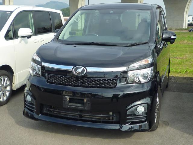 ヴォクシー　ＺＳ