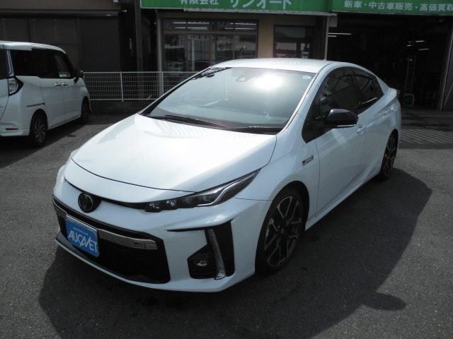 プリウスＰＨＶ　Ｓ　ＧＲ　スポーツ