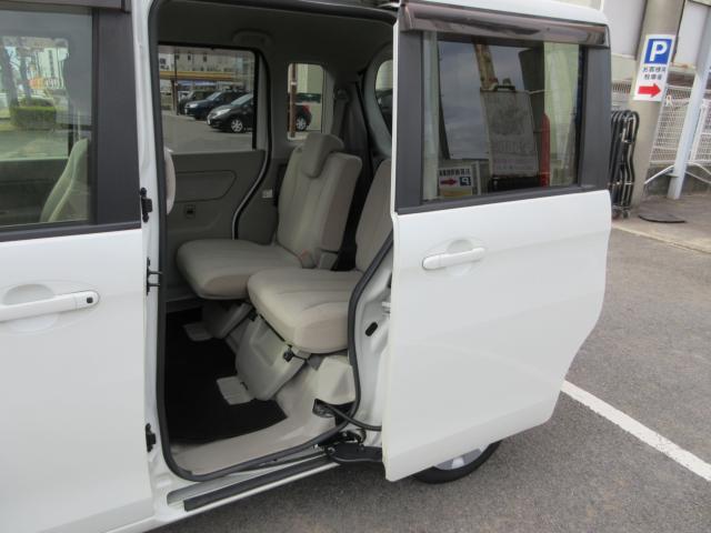 車両画像30