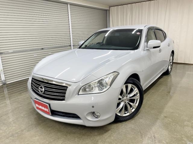 フーガ　４ＷＤ　３７０ＧＴ　ＦＯＵＲ　Ａパッケージ