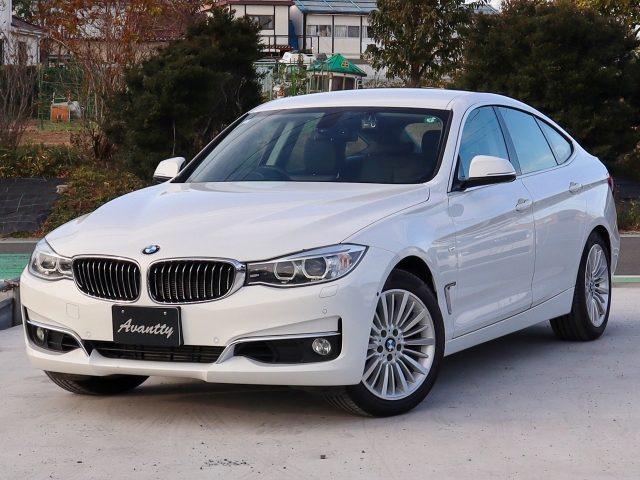 ３シリーズ　グランツーリスモ　３２８ｉ　ラグジュアリー