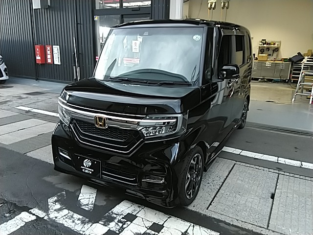 Ｎ　ＢＯＸ　カスタム　４ＷＤ　カスタム Ｇ・Ｌ ターボ Ｈｏｎｄａ Ｓ