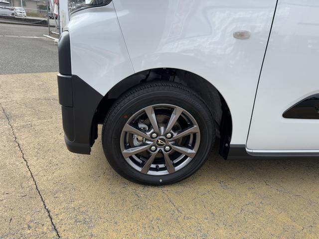 車両画像30