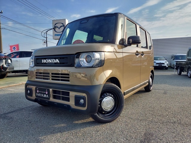 Ｎ　ＢＯＸ　ジョイ　６６０　２トーン　両側パワースラ