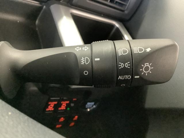 車両画像30