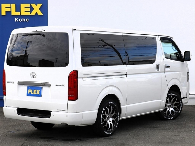 ハイエース　4WD 純正 7型　令和6年1月納車 ハイエースバン 4WD 令和03年（2021年） 4.7万km 兵庫県神戸