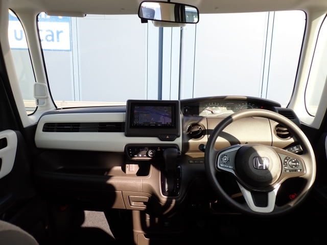 �C���p�l�摜�ɂȂ�܂��B�I���b�N�X�F�蒆�ÎԂ͑S�ԊӒ菑�t���B�������AIS�̌�����S�ԗ��Ɏ��{��1�䂲�Ƃɕ]���_�̂����F�菑�̔��s���s���Ă���܂��B