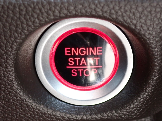 �v�b�V���X�^�[�g�ŃG���W���n����