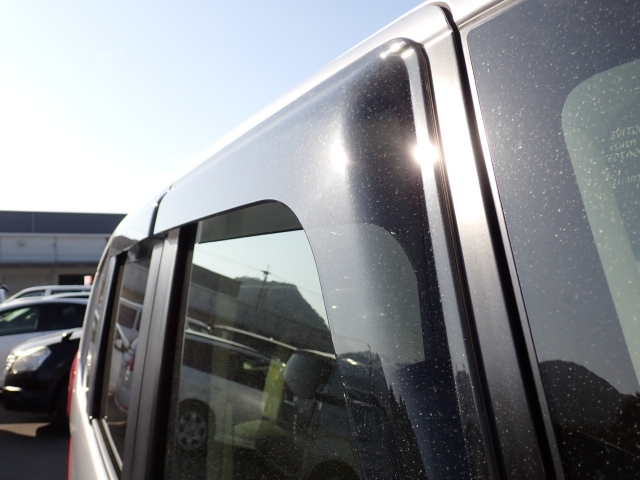 �J�̓��̊��C�ɕ֗��ȃh�A�o�C�U�[�t���I