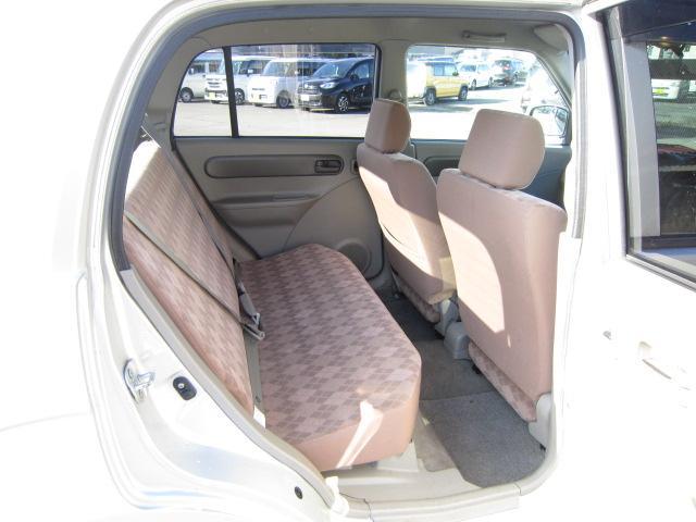 車両画像18