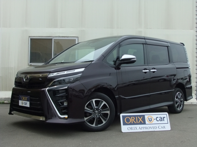 ヴォクシー　４ＷＤ　ＺＳ　煌