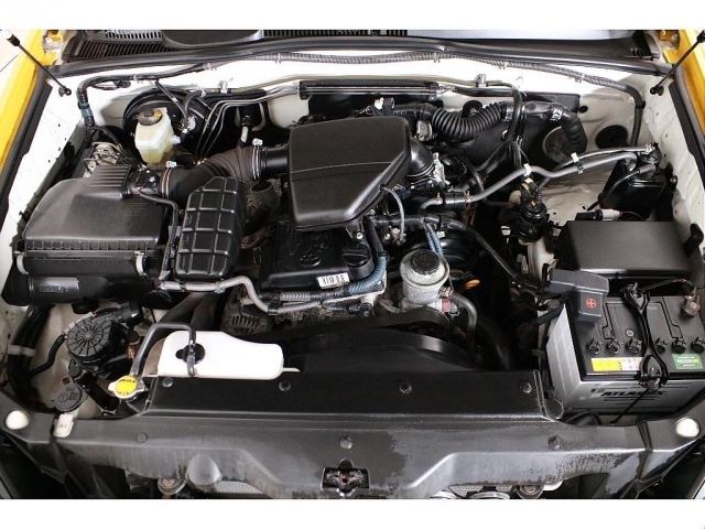 信頼性の高い２TR・２７００ｃｃエンジン！