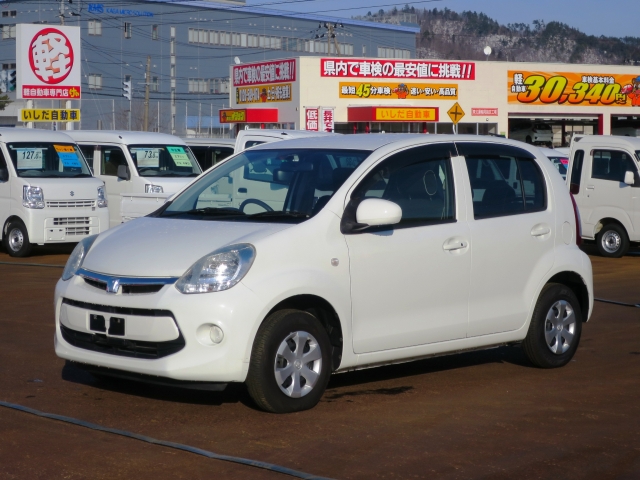 パッソ　４ＷＤ　１．０Ｘ　Ｌパッケージ　キリリ　スマート