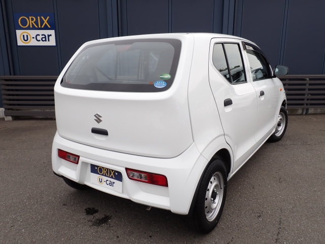 リヤビューの画像になります。オリックス認定中古車には、ご購入後も安心してお乗りいただくために、独自の｢オリックス認定中古車保証｣をお付けしています。