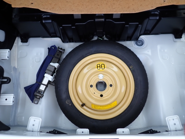 スペアタイヤが装備しています