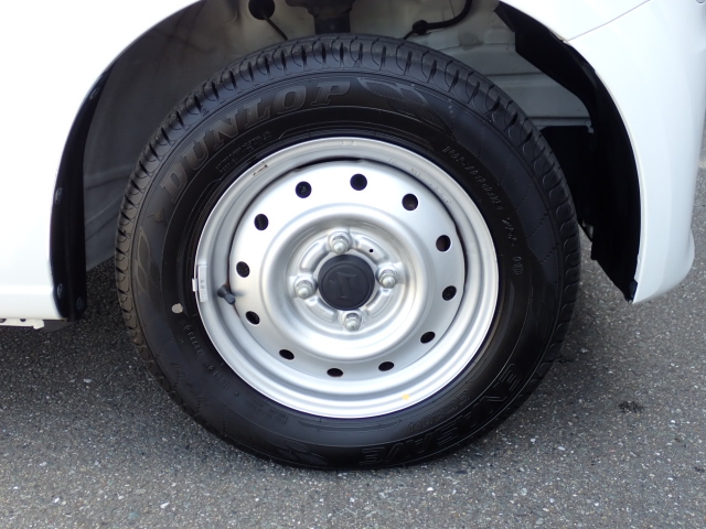 ■全国遠方納車・ローン・リース等ご相談ください■自社所有車でメンテナンスや日常点検を定期的に行い状態良好。独自の品質基準（弊社HP参照）をクリアしたおクルマのみ販売