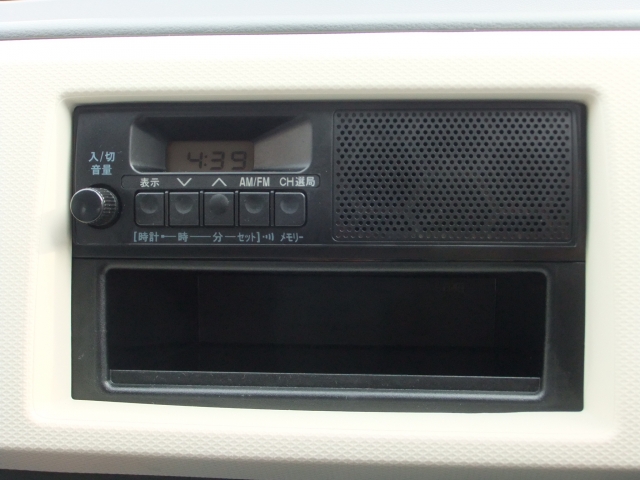 ���W�I���t���Ă܂��B