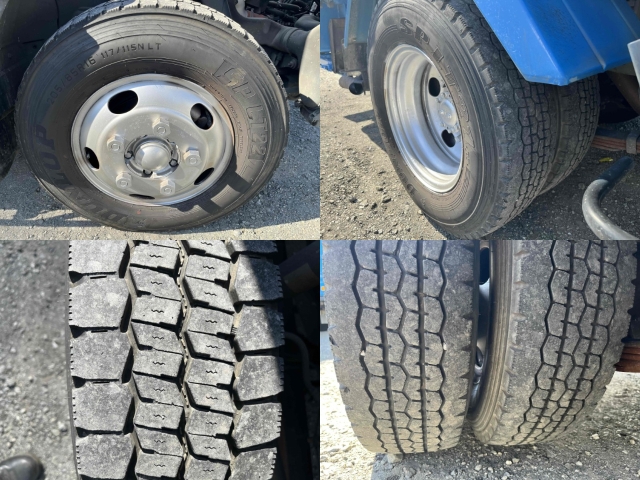車両画像30