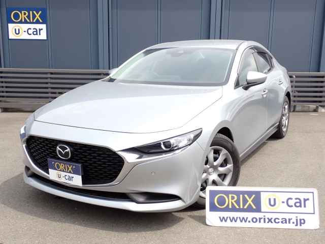 ＭＡＺＤＡ３　セダン　１５Ｃ