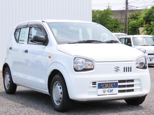 オリックスUcar柏インター店♪お問合せは、ＴＥＬ０１２０−２０ー５３７０まで♪定休日の水曜日を除き、土日祝日も営業中。１００台近く展示している大型店舗です！