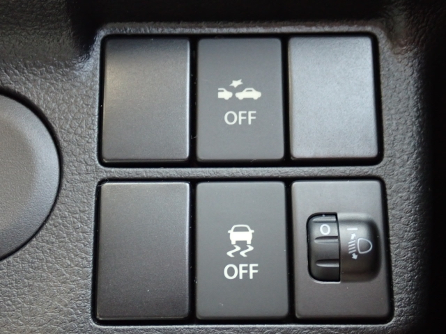 �����h�~�@�\�A�Փˉ���y���u���[�L�t���ŁA�����S�Ƀh���C�u�����y���݂��������܂���