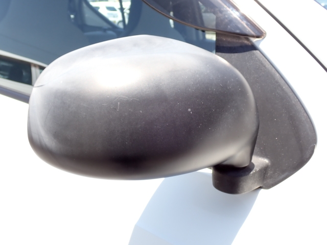 �T�C�h�~���[