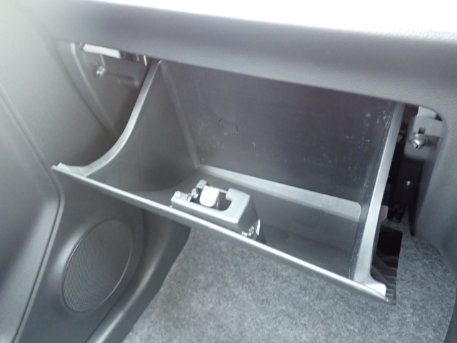 ���[�����Ղ�O���[�u�{�b�N�X�B