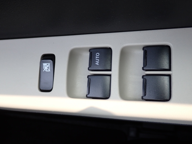 ���̊J�͓d���i�p���[�E�B���h�j�ɂȂ�܂��̂ŁA�֗��ł���ˁB