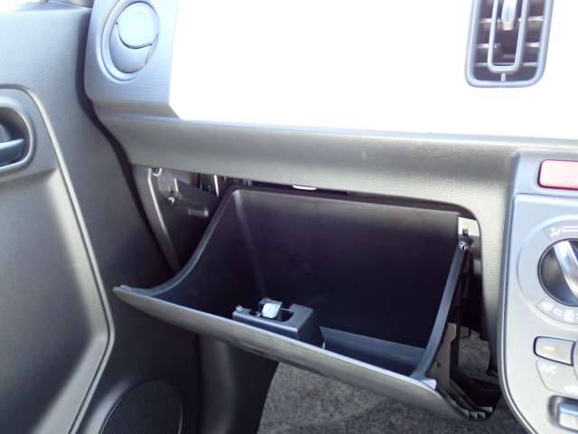 ���[�����Ղ�O���[�u�{�b�N�X�B