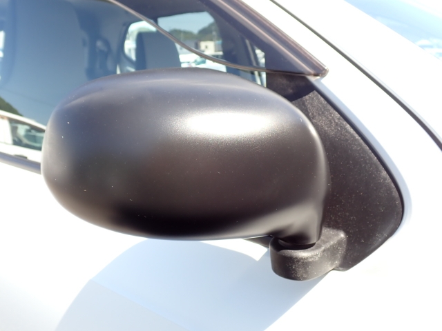 �T�C�h�~���[