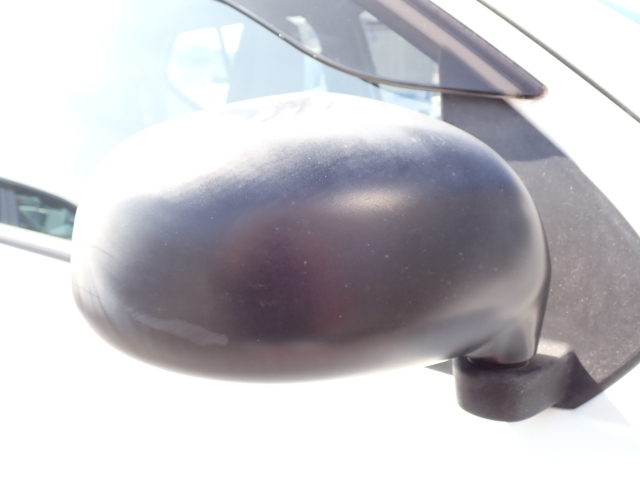 �T�C�h�~���[