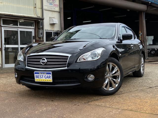 フーガ　４ＷＤ　３７０ＧＴ　ＦＯＵＲ