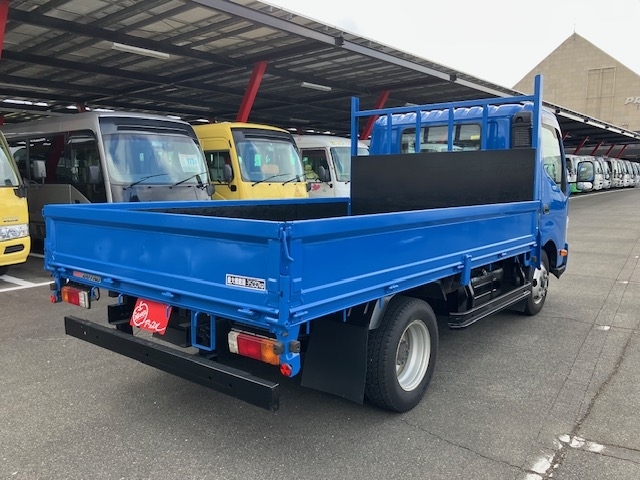 車両画像2