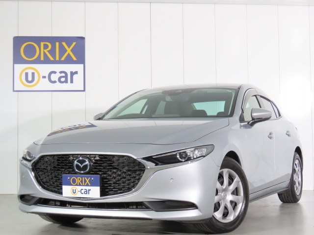 ＭＡＺＤＡ３　セダン　１５Ｃ