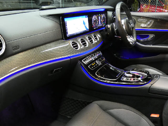 車両画像2