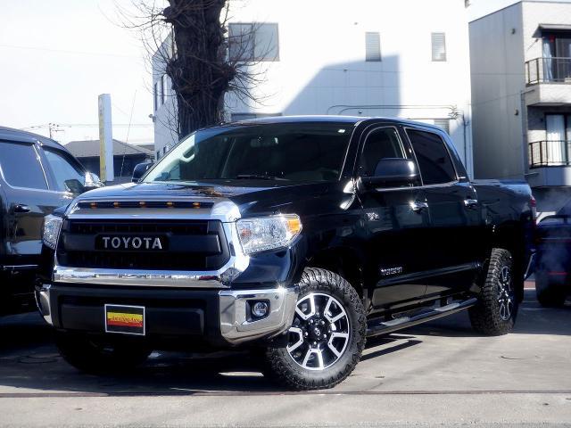 タンドラ　４ＷＤ　クルーマックス　リミテッド　Ｖ８